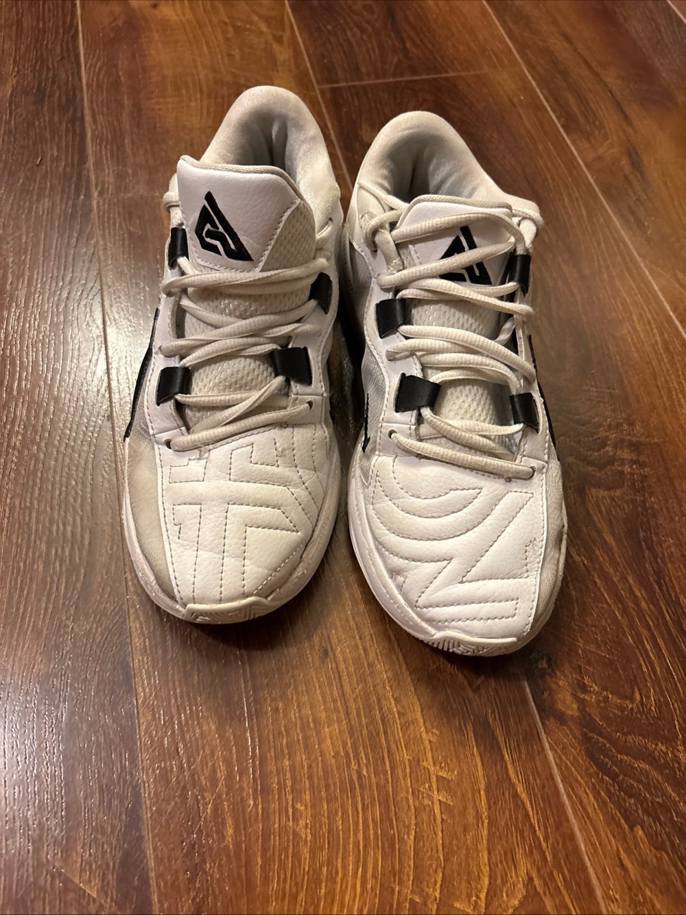 Nike Zoom Freak 5 TB White Black Giannis Basketball Sneakers DZ2946-100 Size 5M